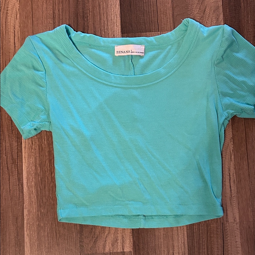Zenana Outfitters Teal Crop Top